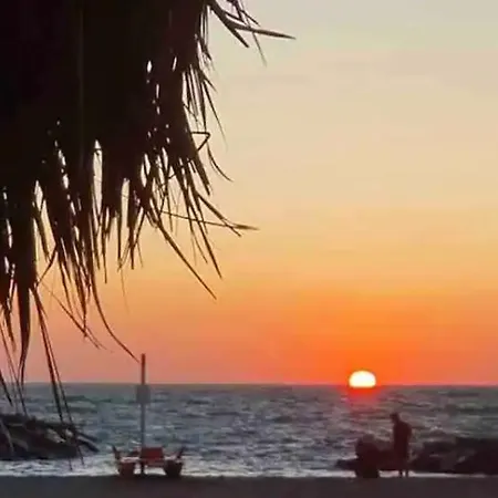 شقة Turistico In Zona - Aeroporto Fco فيوميتشينو